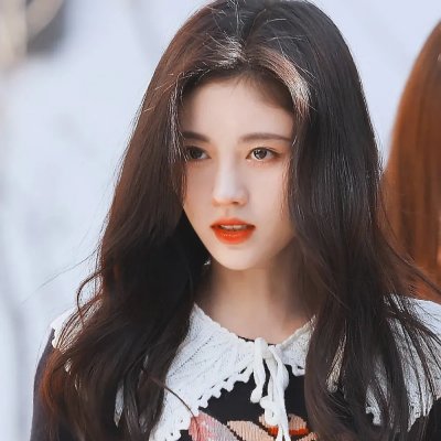 腹黑皇后吊打穿越女