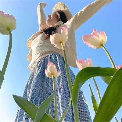 闪婚后被首富老伴宠上天